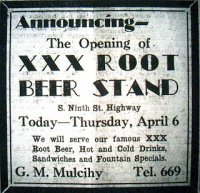 XXX Root Beer stand, 1933.JPG