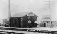 Knobview Depot ca 1900.jpg