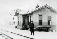 Knobview Depot ca 1925.jpg