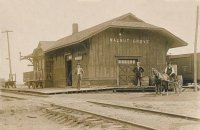 Walnut Grove Depot ca ~1900.jpg