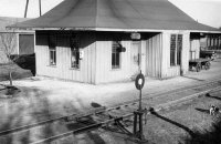 Frisco Depot Mount Vernon, MO1947.jpg