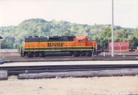 SLSF 687 (11)-BNSF 2357 KCKS 9-00 RR Taylor Photo.jpg