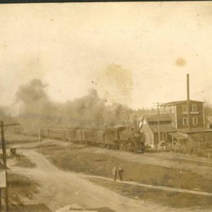 frisco.niangua This is another gem of genealogy. It was in a batch of photos from an ancestral cousin that took it about 1910 or so. It is the Frisco