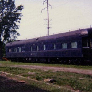 Frisco Business Car #3 at siding ni Belton, MO. 1991 The railrod group in Belton no longer has this car.