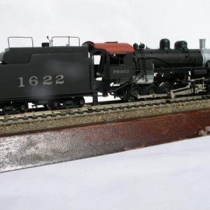 1622's tender modified with a 3,300 gallon oil tank.