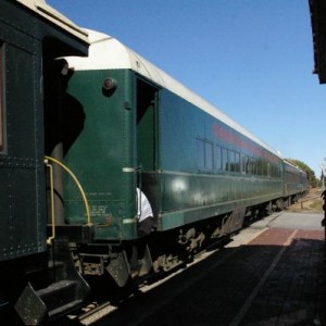 The train consisted of three chair cars, one lounge car and a caboose pulled by an Alco C420. Our lounge car was second in line southbound and third n