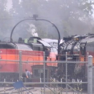 4449 entering the Steam Railroading Institute turntable.
Note: steam legend Doyle Mckormik is in the gangway of 4449.