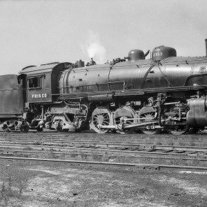 1353