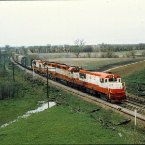 U25B 815 GP38 2 456 & 432 U30B 851 - April 1979 - Olathe KS (Trackside Slides)