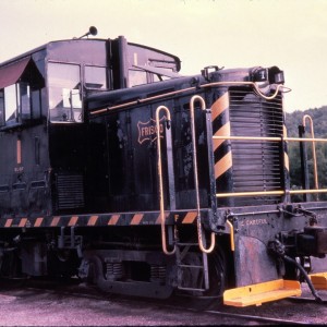 44 Ton Davenport switcher 1 - Newburg, Missouri - July 1963 (Golden Spike Productions)