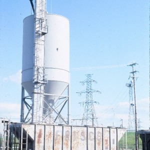 Hopper covered 78358 - August 1986 - East Edmonton, Alberta