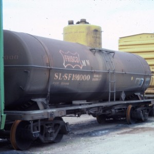 Tank car 19100 - May 1985 - Springfield, Missouri