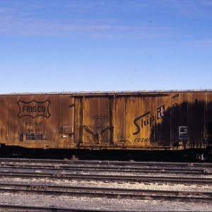 Boxcar plugdoor 6645 60 foot - April 1981 - Edmonton Station, Alberta