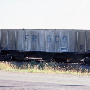 Covered Hopper 79640 - 4427 cubic foot 3 bay PS - August 1983 - Shelby, Montana