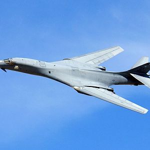 A_B-1_Lancer_performs_a_fly-by_during_a_firepower_demonstration