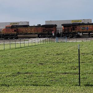 BNSF 6111