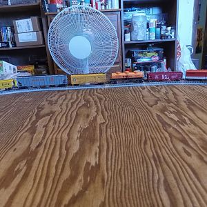 N gauge train 9