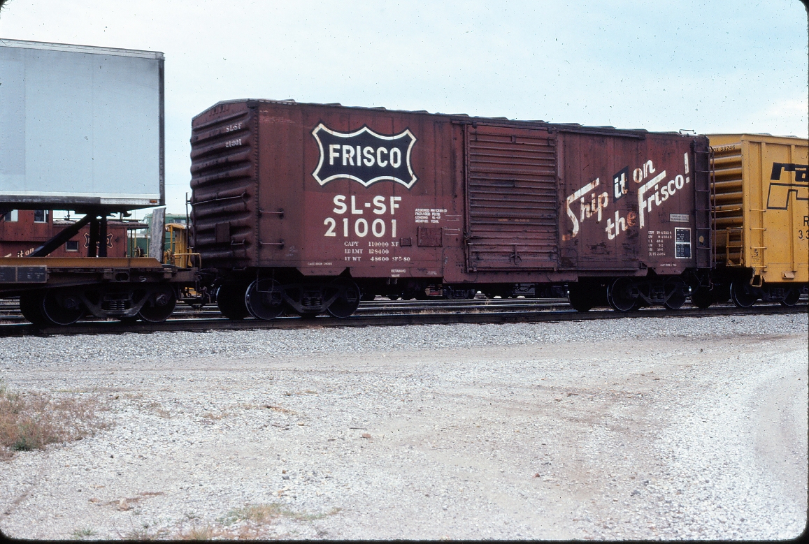 Boxcar 21001 Youngstown Doors - October 1983 - Springfield, Missouri
