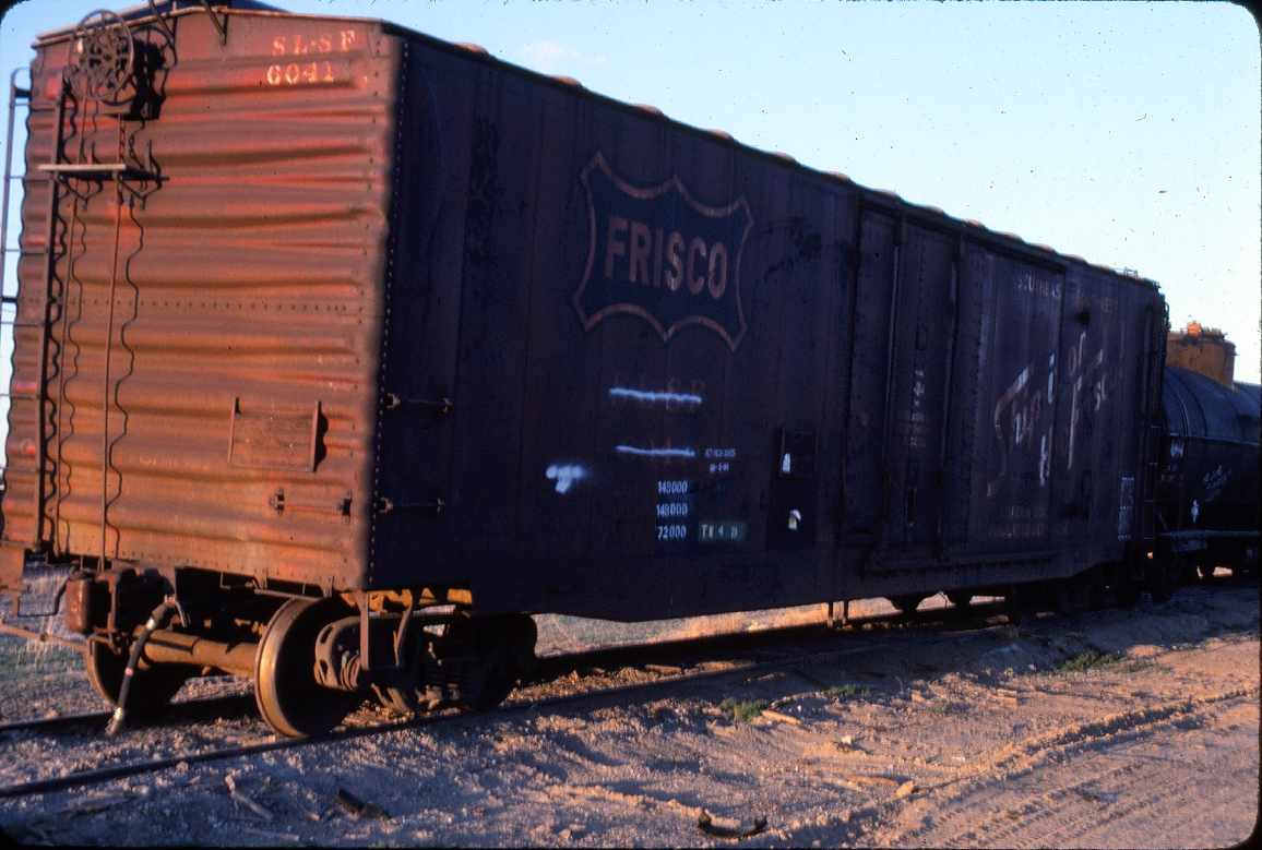 Plugdoor boxcar 6041 - August 1983 - Livingston, Montana