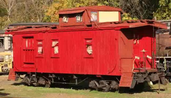 The ES&NA RR Caboose #214 is an ex-Cotton Belt #214.
Retired.