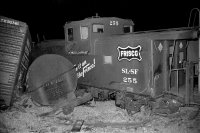 Frisco-train-derailment-03-08-1966-3.jpg