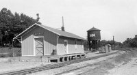 Frisco Depot Everton, Mo 1952.jpg
