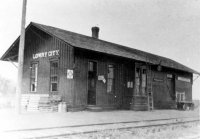 Frisco Depot Lowry City, MO 1909 b.jpg