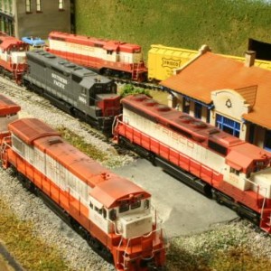 Life Like P2K GP7 DC
Kato SD45's DCC
Atlas B30-7's DCC sound equipped