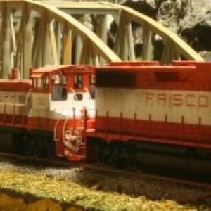 Atlas MP15's DCC and GP38-2's DCC