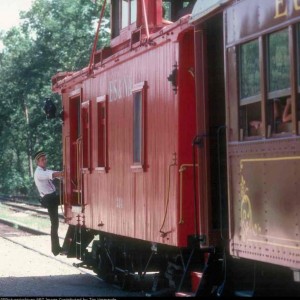 The ES&NA RR Caboose #214 is an ex-Cotton Belt #214.
Being used by The ES&NA RR in the early-middle 1980's.