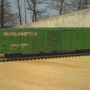 Weathered CB&Q 50 ft boxcar in pre- BN paint scheme