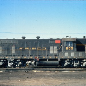 GP7 609 - January 1971 - Birmingham, Alabama (Vernon Ryder)