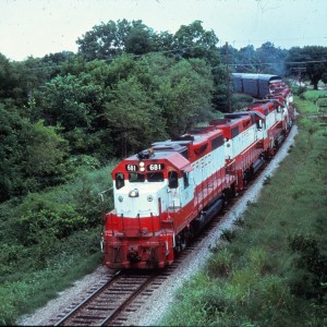 GP38-2 681 - August 1974 - West of St Louis, Missouri (EVDA Slides)