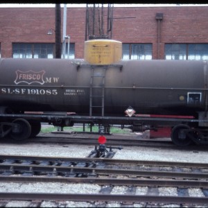 Tank car 191085 - May 1985 - Wichita, Kansas