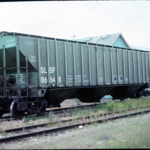 Hopper covered 86648 - July 1991 - Edmonton Alberta