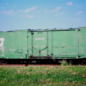 BN 329452