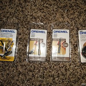 Dermel rotary wire brushes, rotary cutoff discs and mandrels