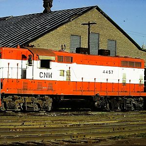 GP7 CNW 4457 8.1.80 Cadar Rapids IA