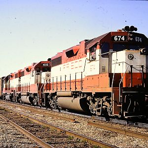 GP38-2 674 4.19.75 Memphis TN Terry Foshee