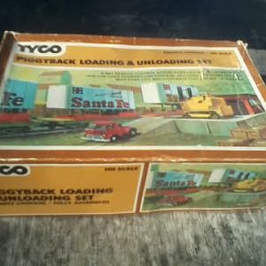 Tyco Piggyback Loading & Unloading Set